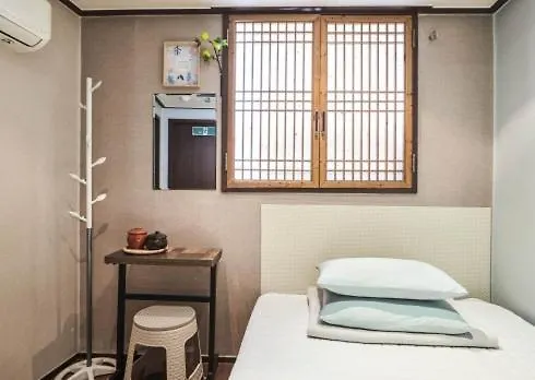 Guest house Red Panda Hotel Seoul Myeongdong